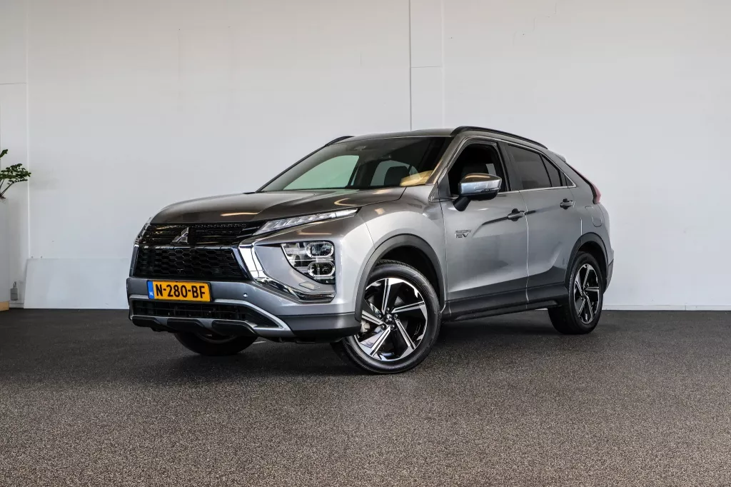 Mitsubishi Eclipse Cross 2.4 PHEV First Ed.