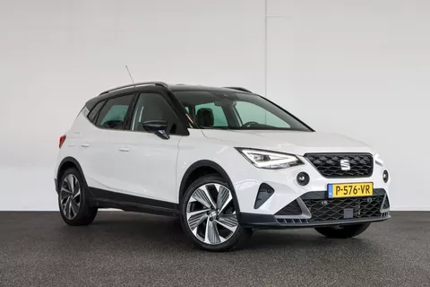 SEAT Arona 1.0 TSI FR Bns Int Adapt.cruise , dig.Tellerklok , stoel verwarm