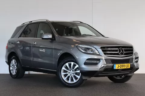 Mercedes-Benz M-Klasse 400