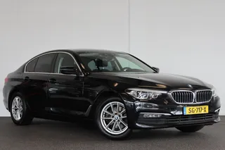 BMW 5 Serie 520i Executive Ned auto , trekhaak ,navi