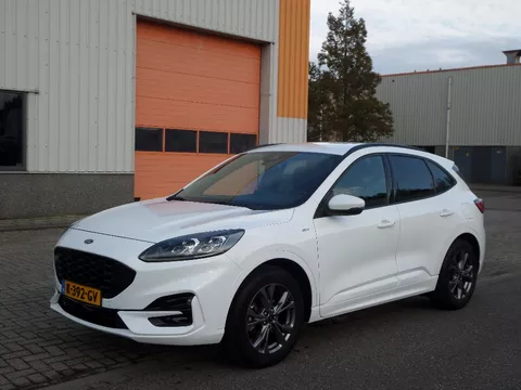 Ford Kuga 1.5 EcoB. ST-Line X