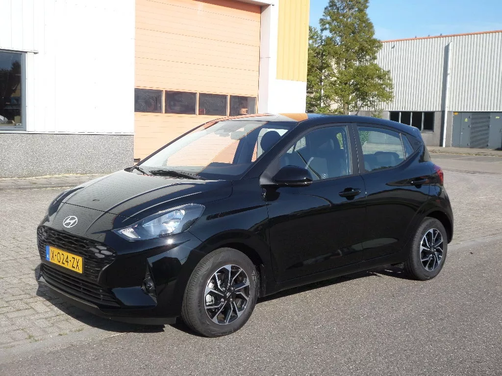 Hyundai i10 1.0 Comfort airco ,pdc. lm velgen