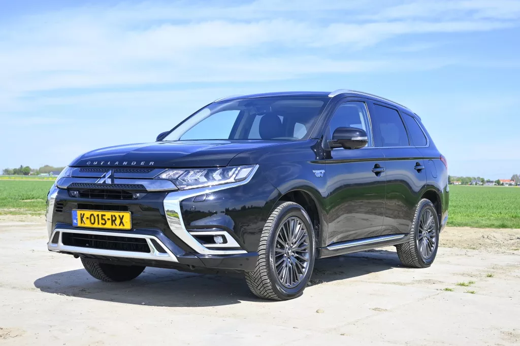 Mitsubishi Outlander 2.4 PHEV Intense+